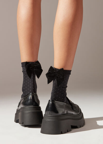 Dotted Opaque Short Socks