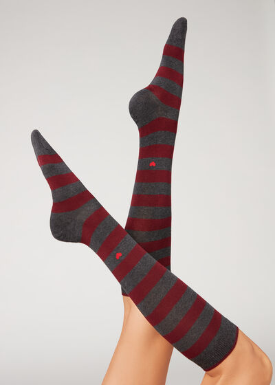 Stripe-Patterned Long Socks