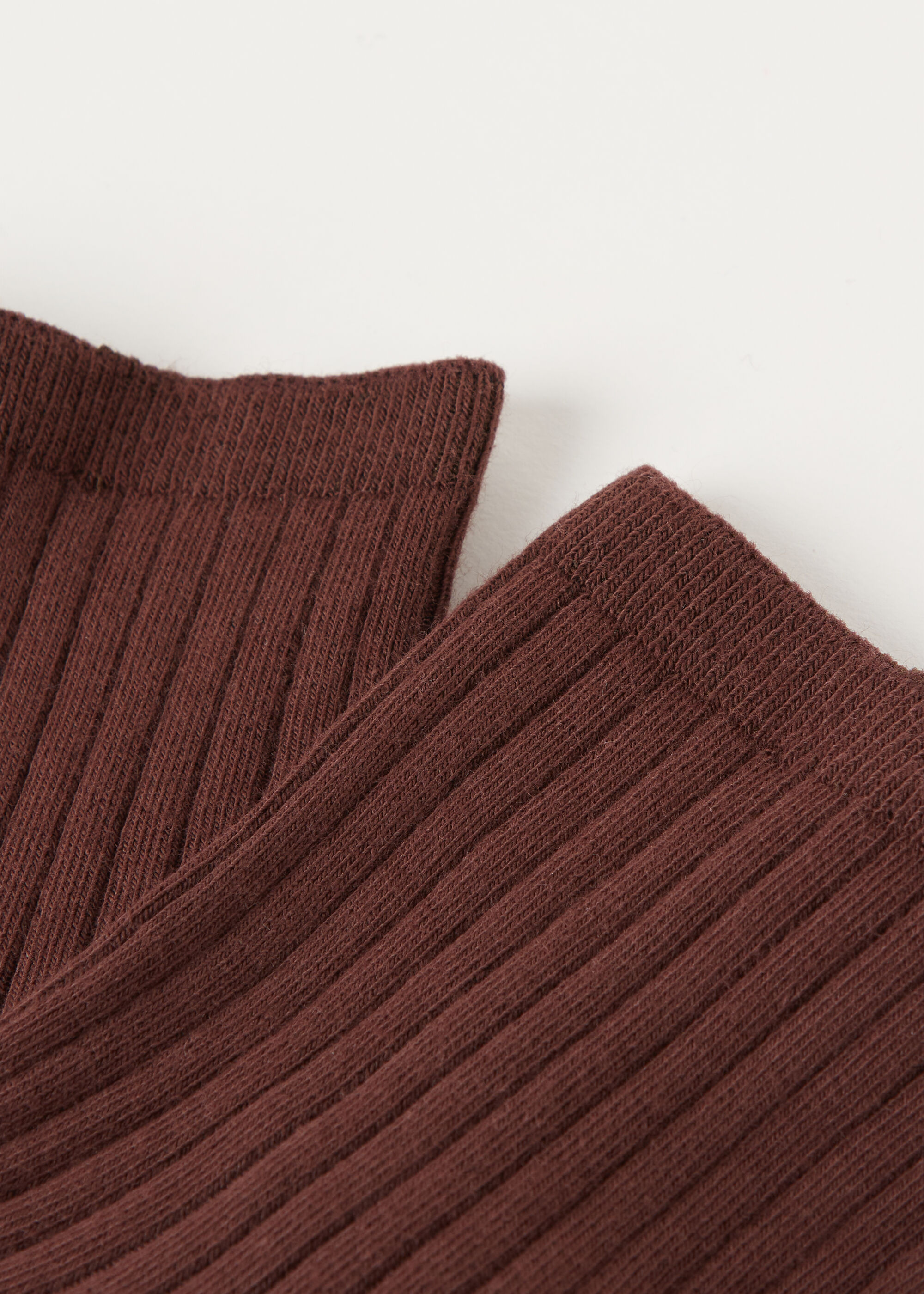 Kurze Socken mit Rippstrick