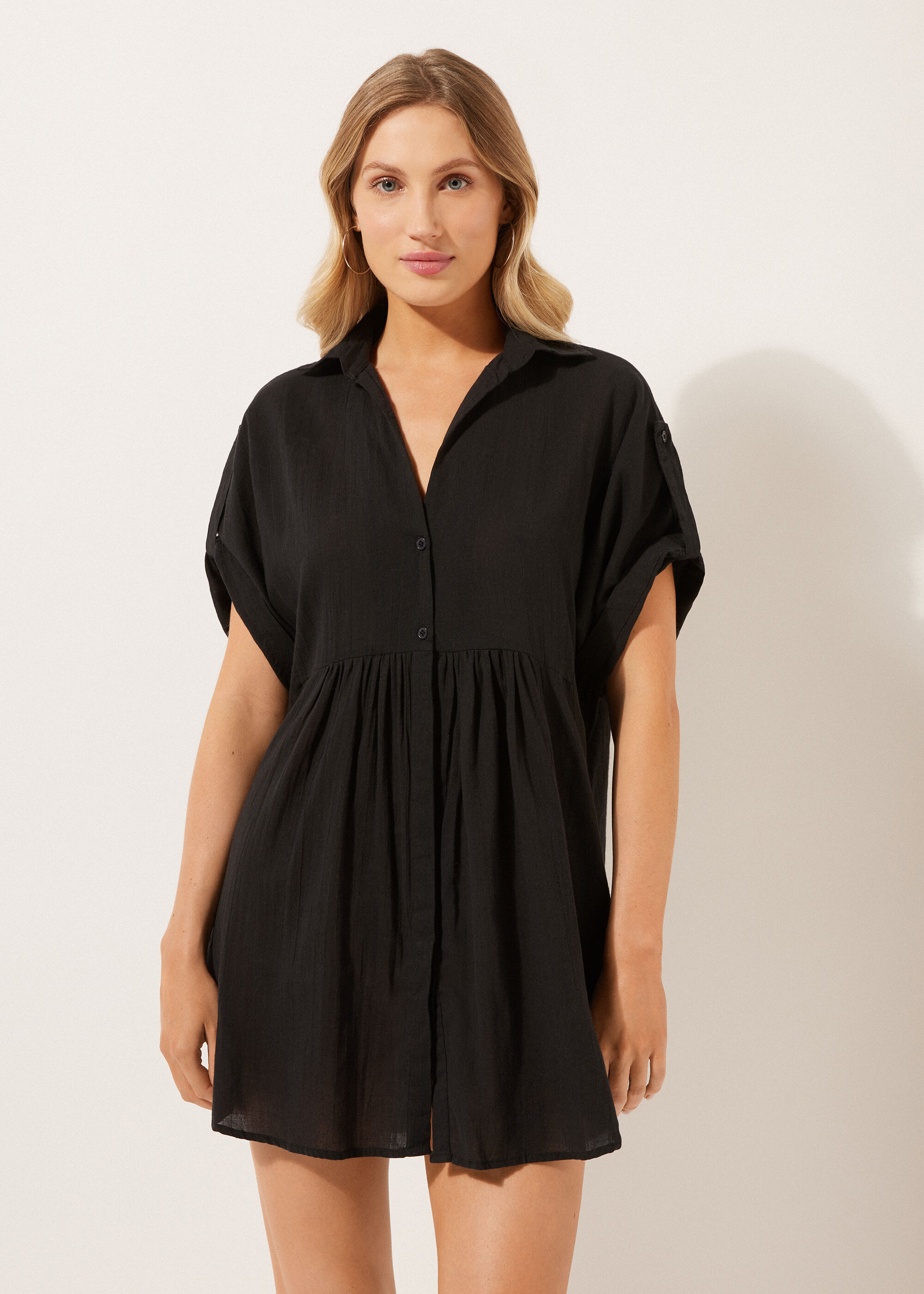 Kurzes Hemdkleid