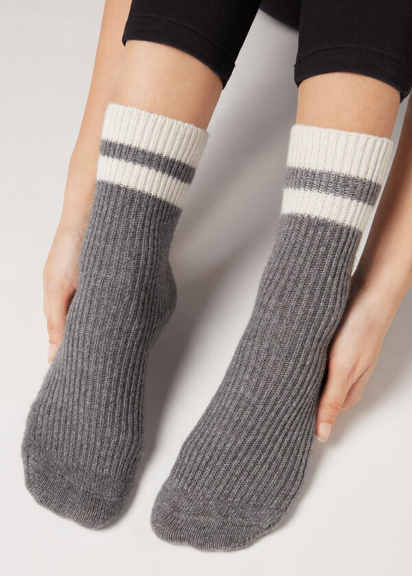 Unisex Non-Slip Socks with Cashmere and Wool