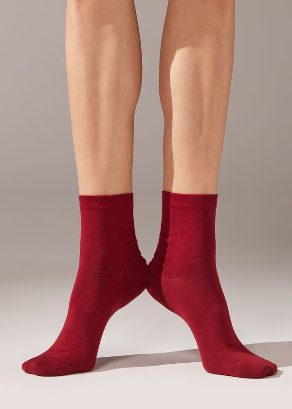 Krátke ponožky s ozdobným lemom