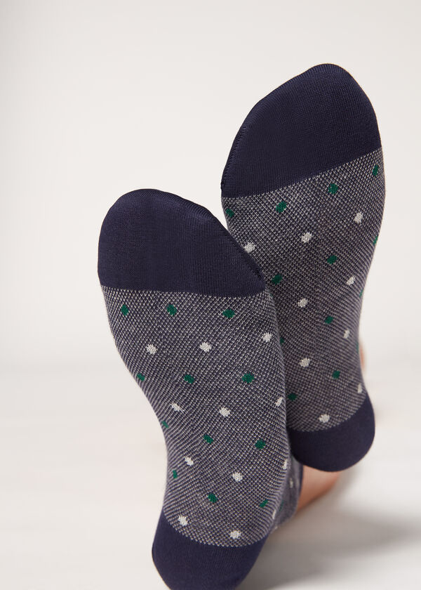 Polka Dot-Patterned Short Socks