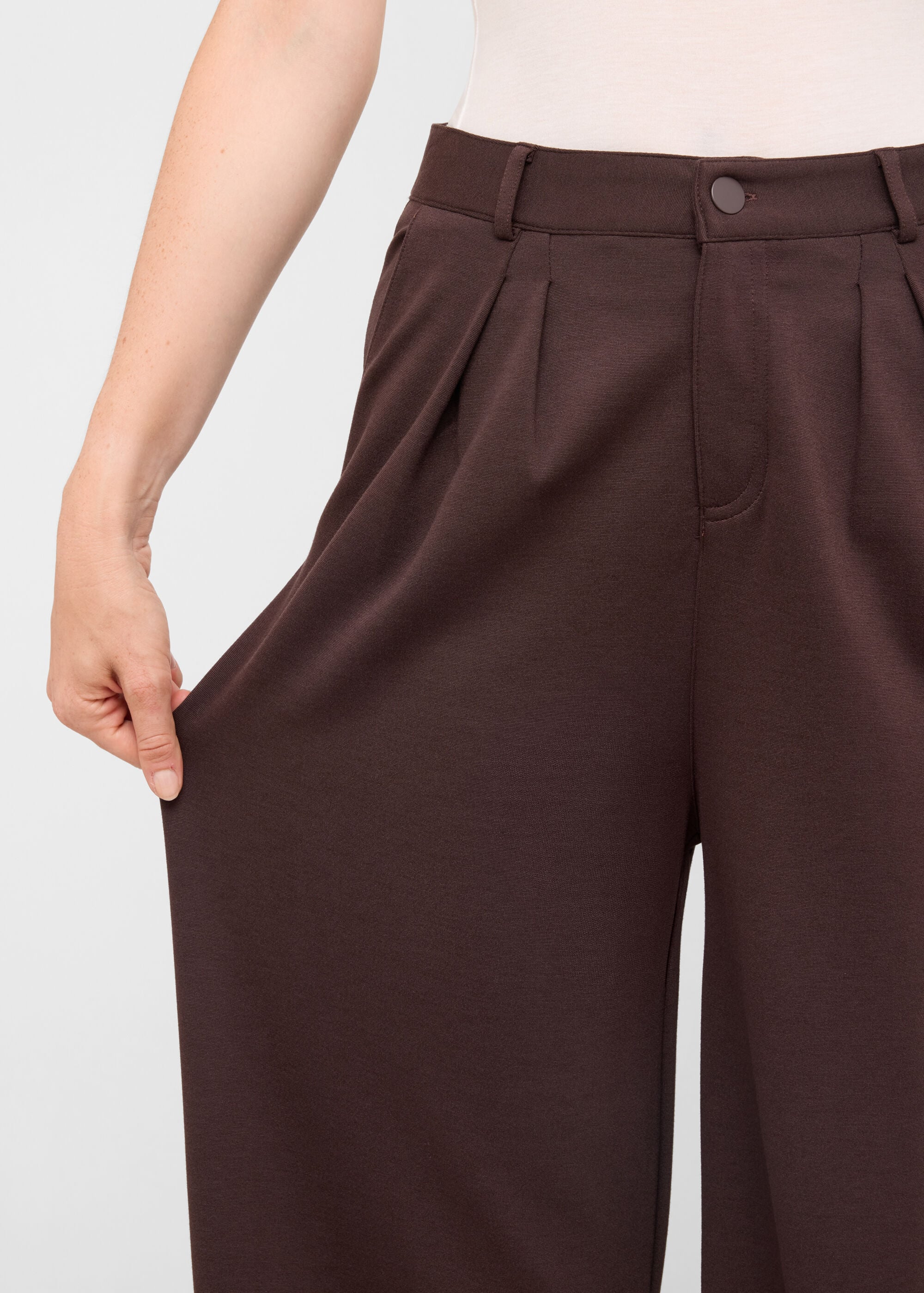 Pleated Trousers
