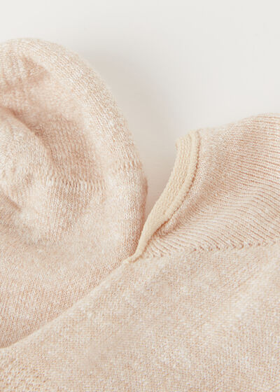 Unisex cool and breathable cotton and linen invisible socks.