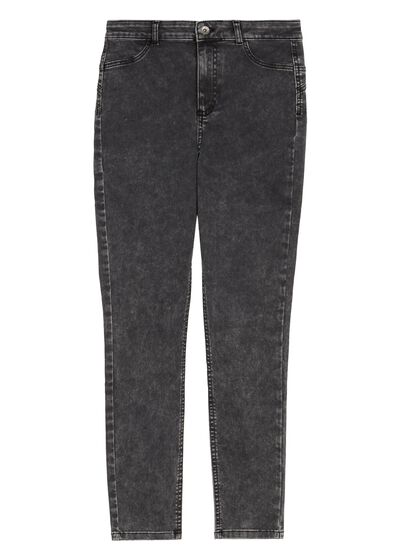 Push-up and soft touch jeans