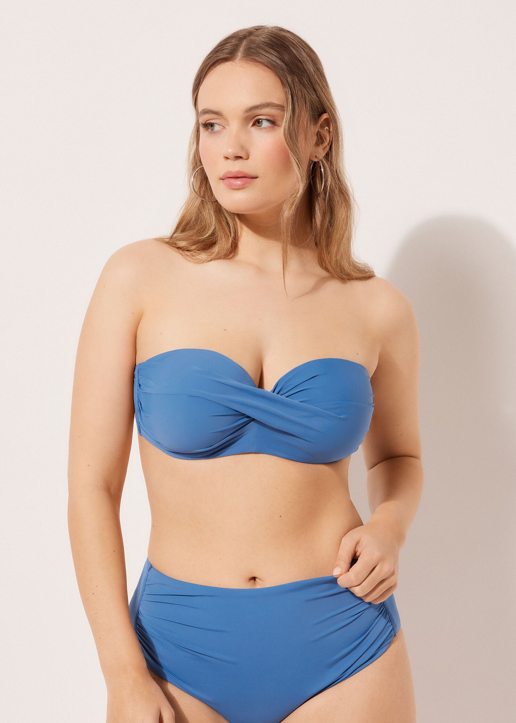 Bandeau-Bikinioberteil mit leichter Wattierung Indonesia