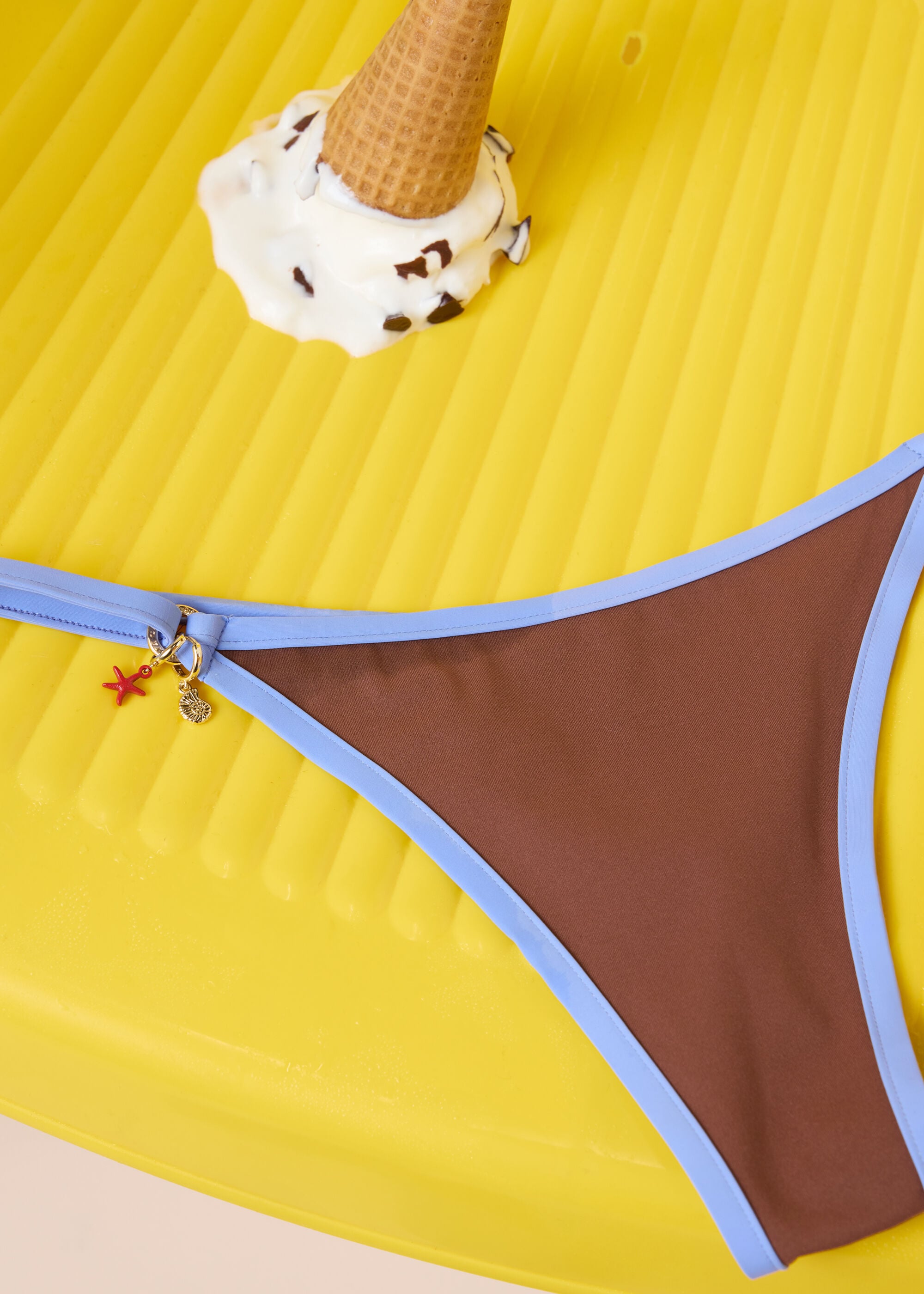 Tanga-Bikinihose Bicolor Piping