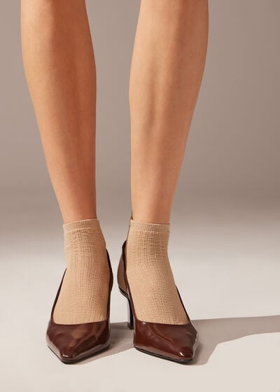 Κοντές Κάλτσες με Ιριδίζον Διάτρητο Σχέδιο
