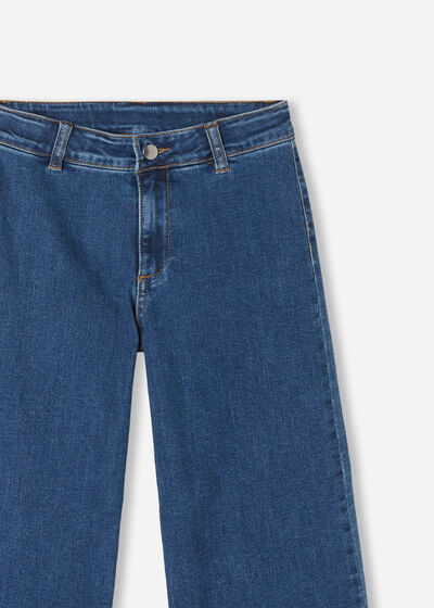 Utsvängda jeans urtvättad effekt för tjej