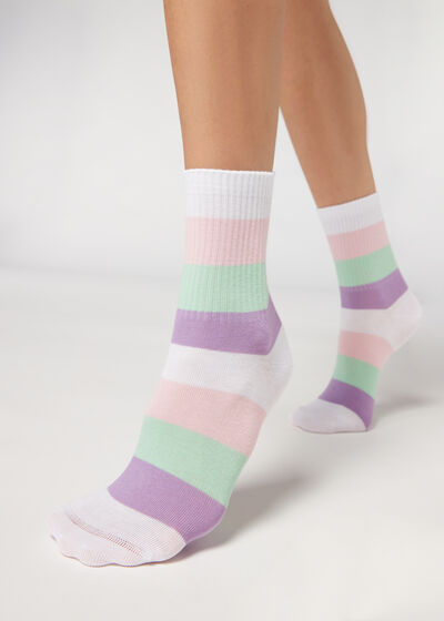 Dámske krátke ponožky s pásikovaným vzorom