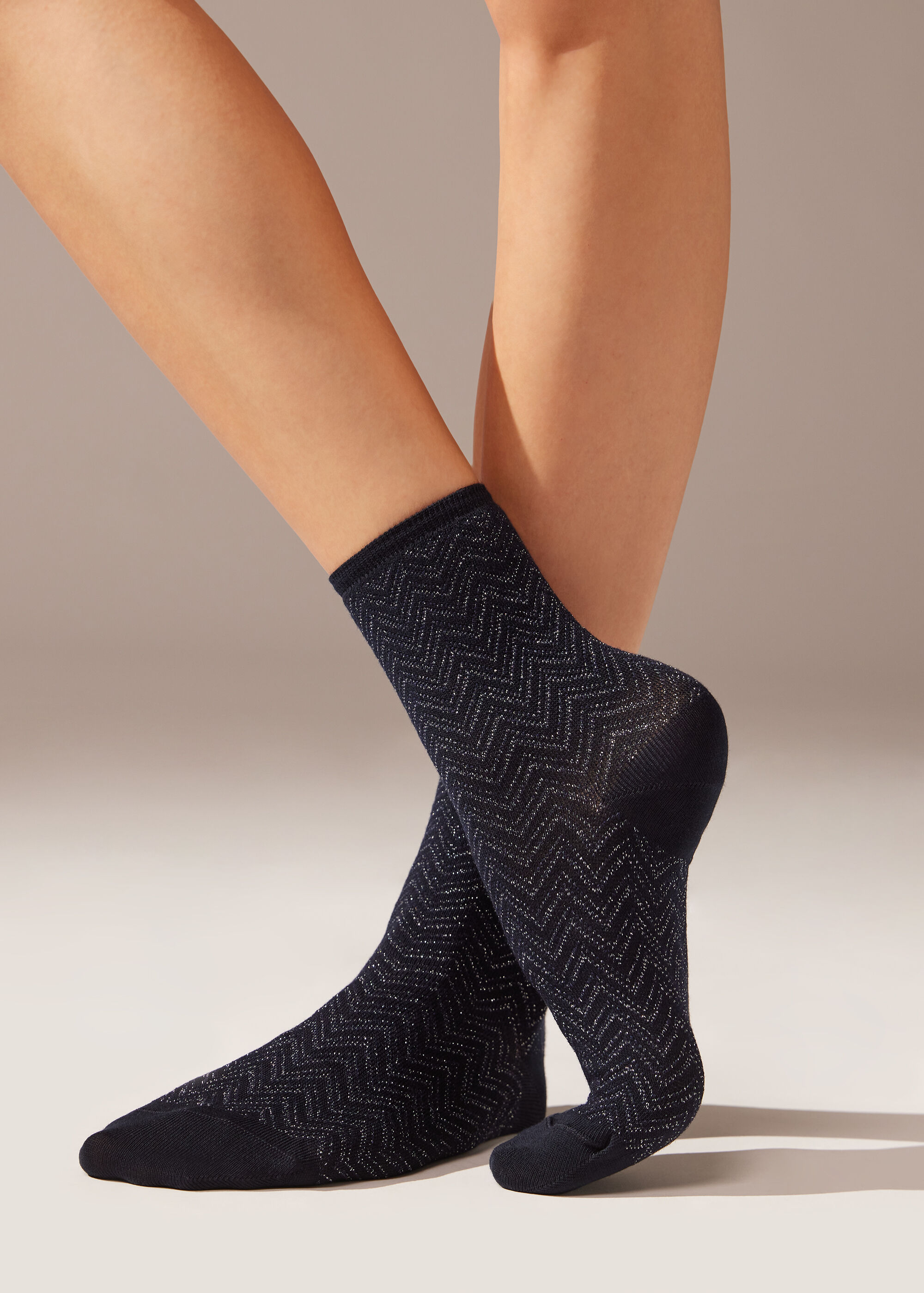 Chevron Stripe Short Socks