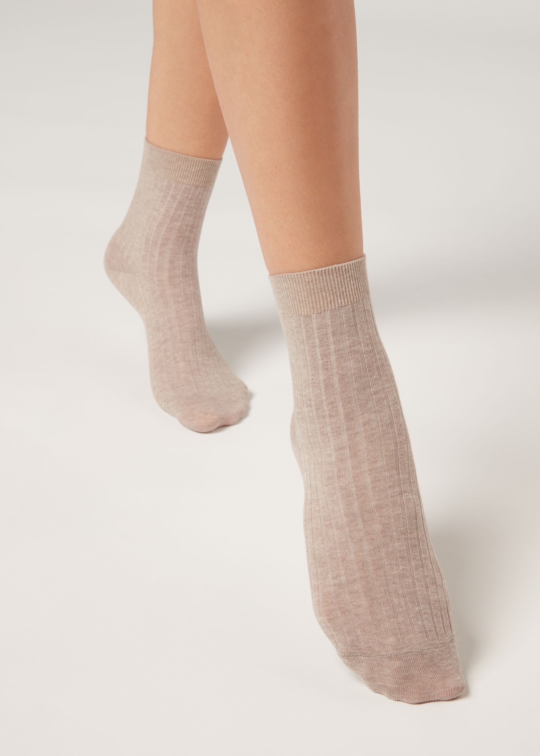 Short Ribbed Socks with Cotton and Cashmere