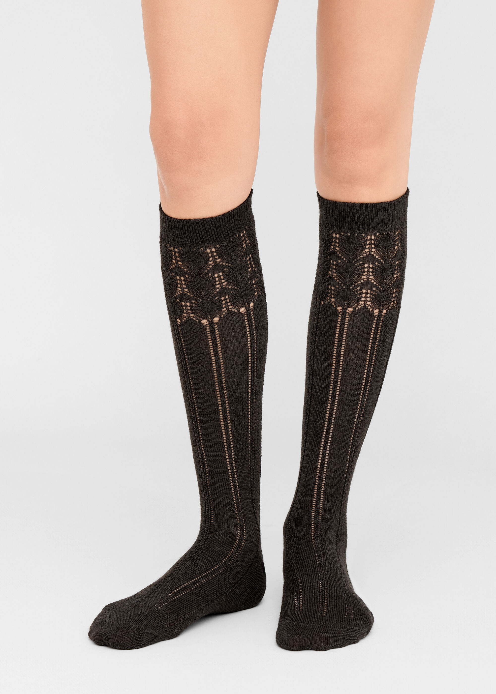 Lace-Patterned Long Socks with Wool