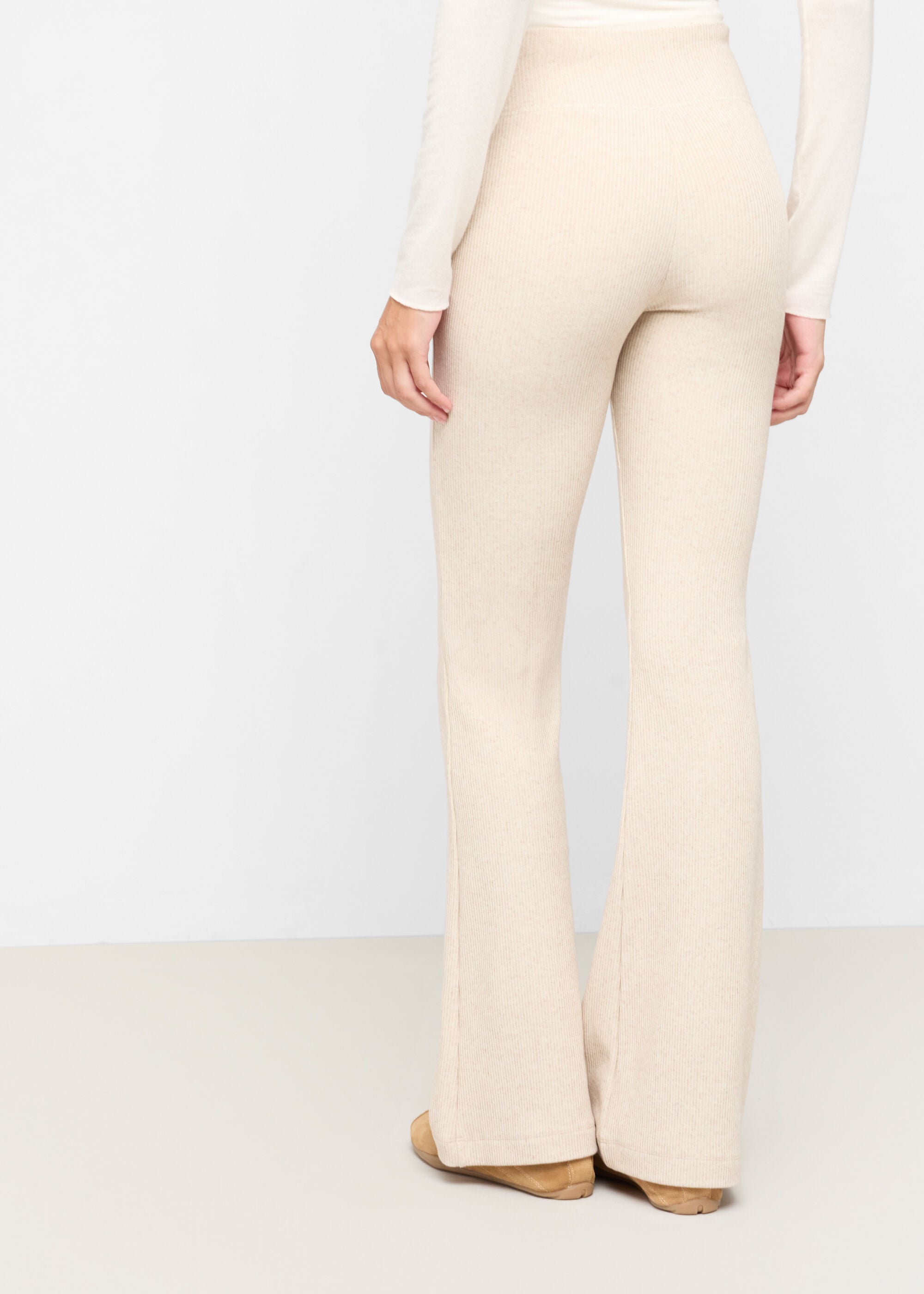 Flare-Hose aus Modal und Kaschmir