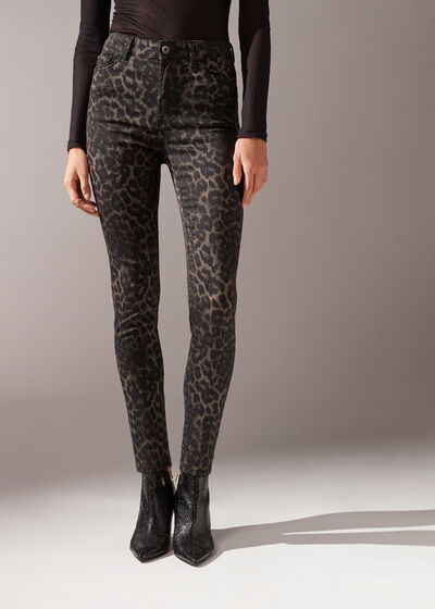 Skinny Thermal Coated-Effect Leggings with All Over Stud Detail