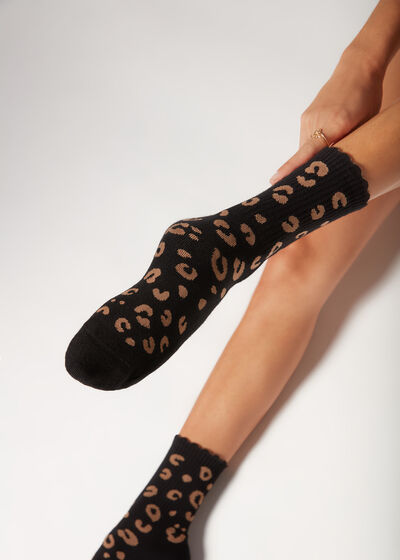 Krátke vrúbkované ponožky so zvieracím vzorom