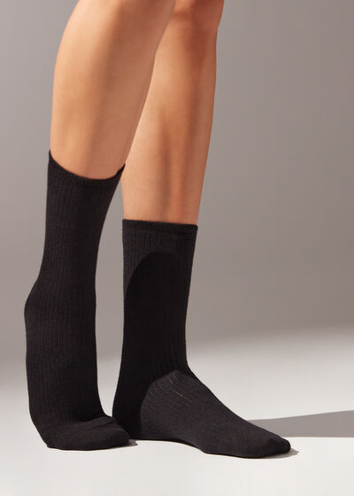 Kurze gerippte Socken aus Soft-Baumwolle