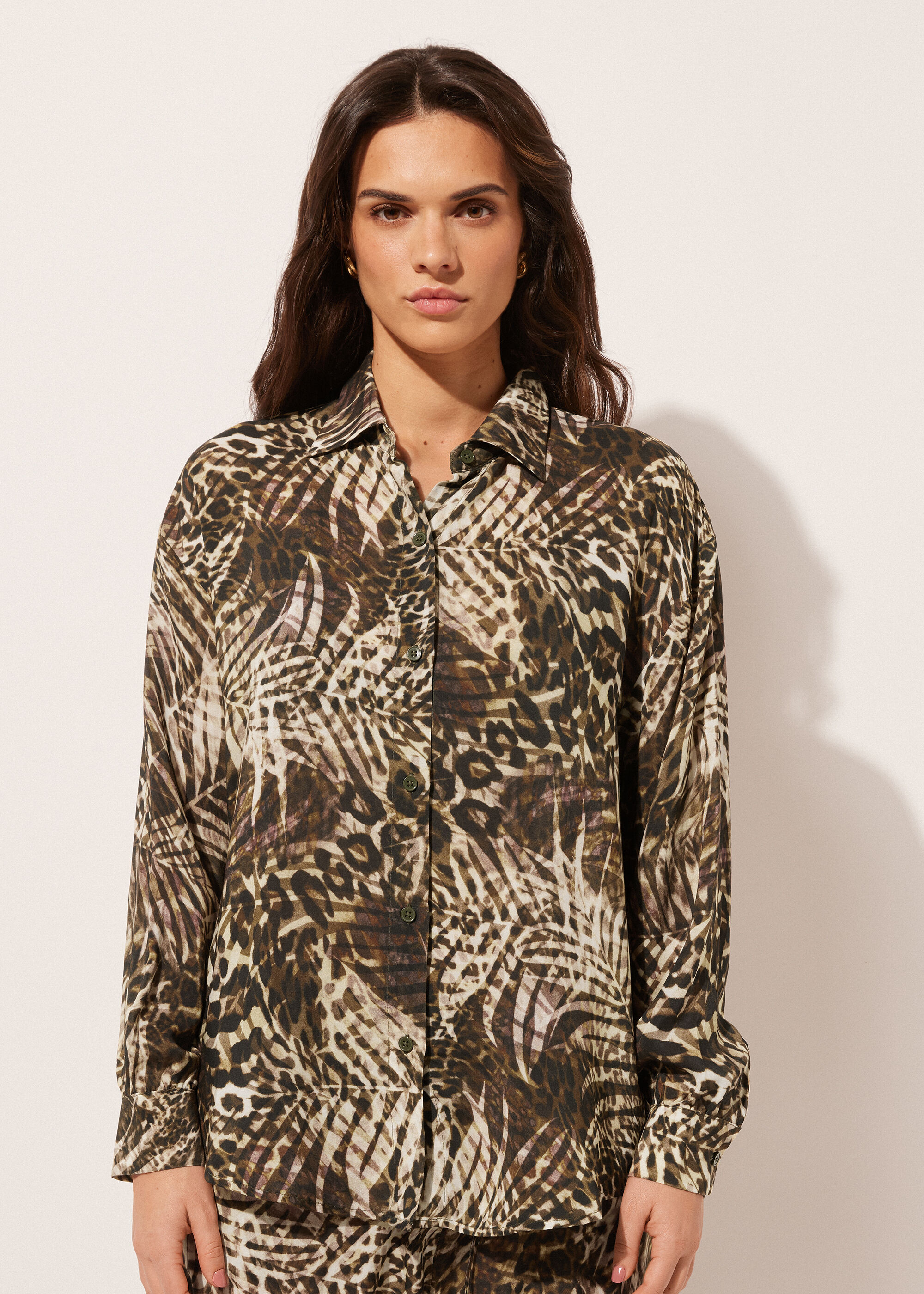 Short Tropical Print Shirt