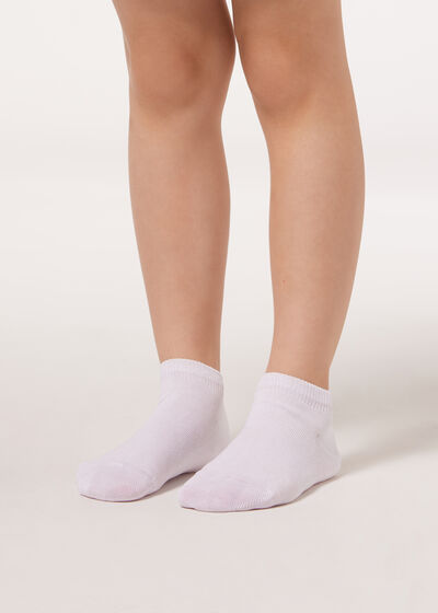 Meias pelo tornozelo em algodão leve para criança