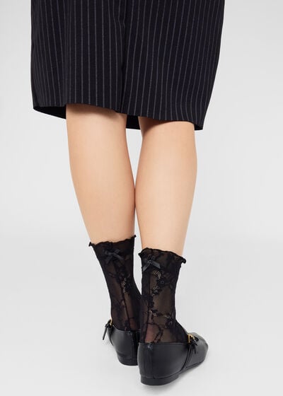 Floral Lace Socks