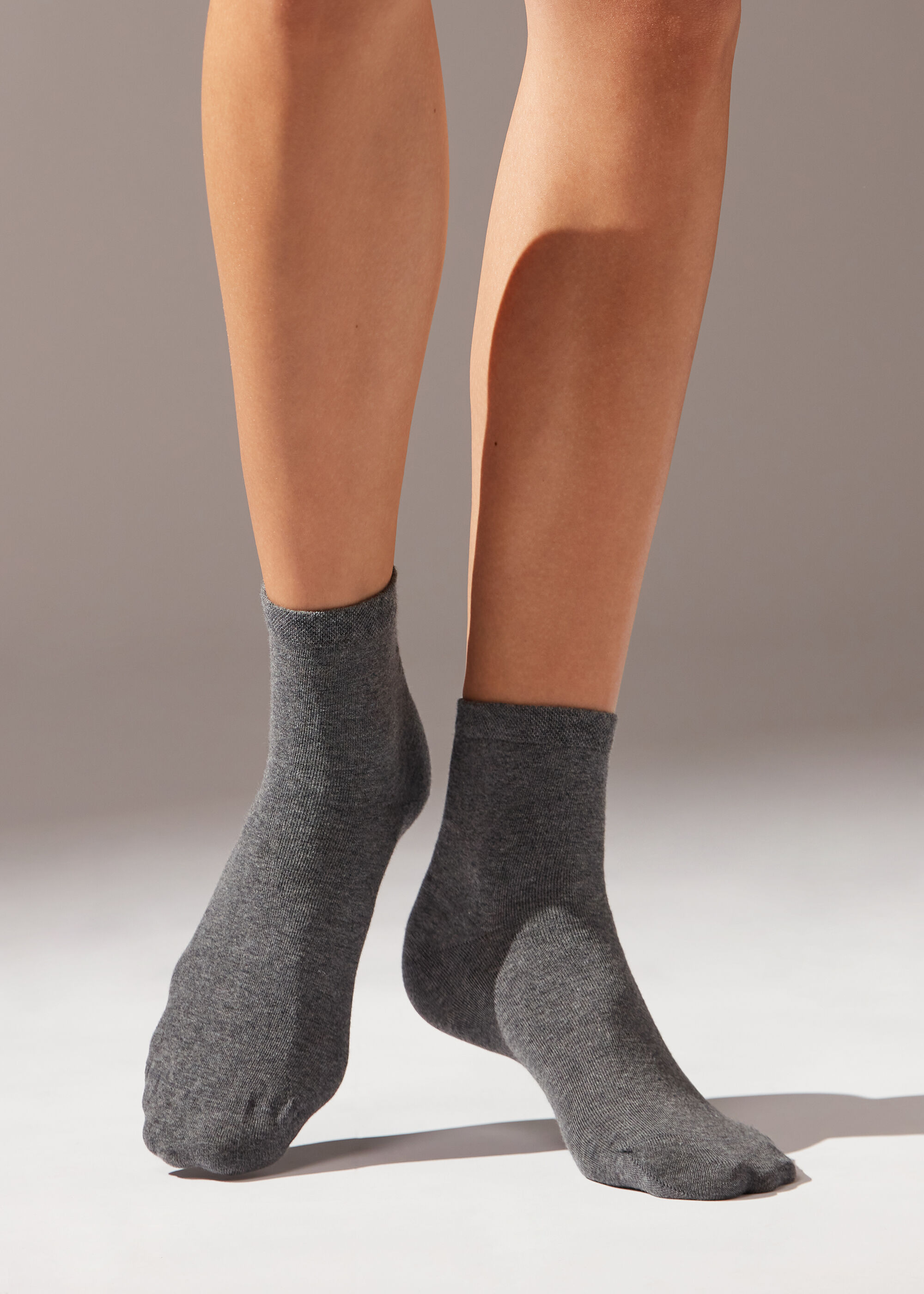 Short Socks with Trimmed Cuffs