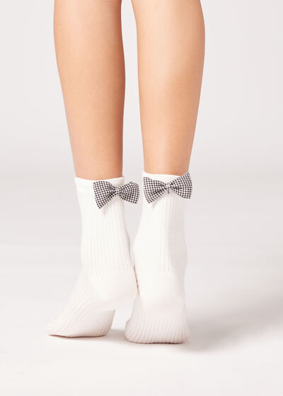 Krátké dívčí ponožky s mašlí