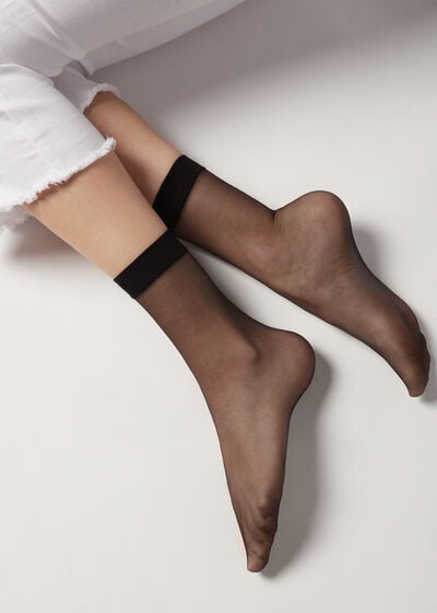8 Denye Ultra İnce Soket Çorap