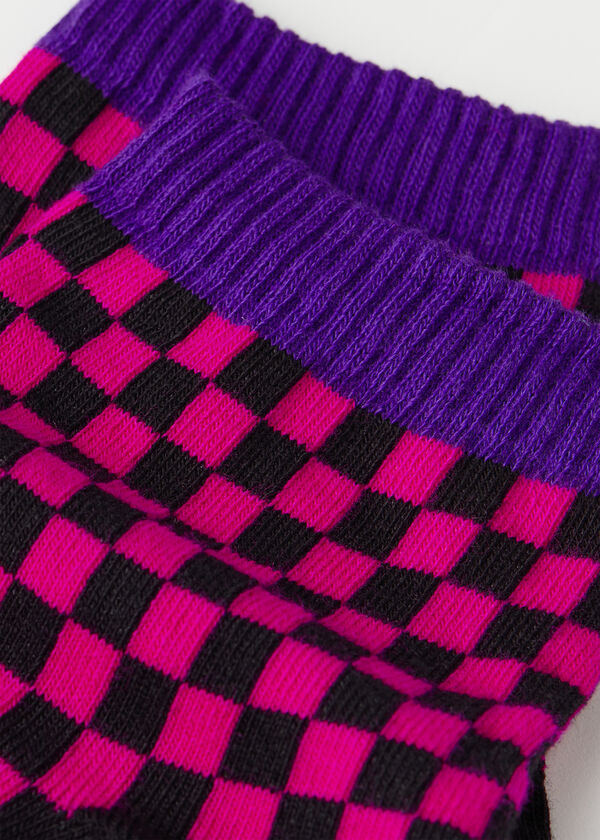 Kurze Socken mit Schachbrettmuster