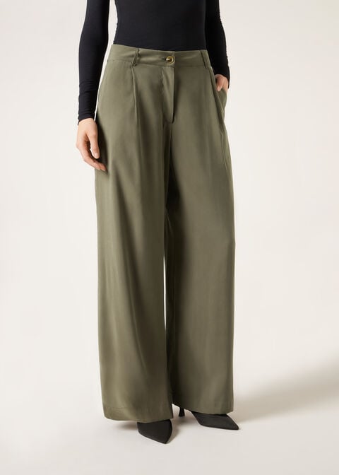 Soft Long Pants with Pleats