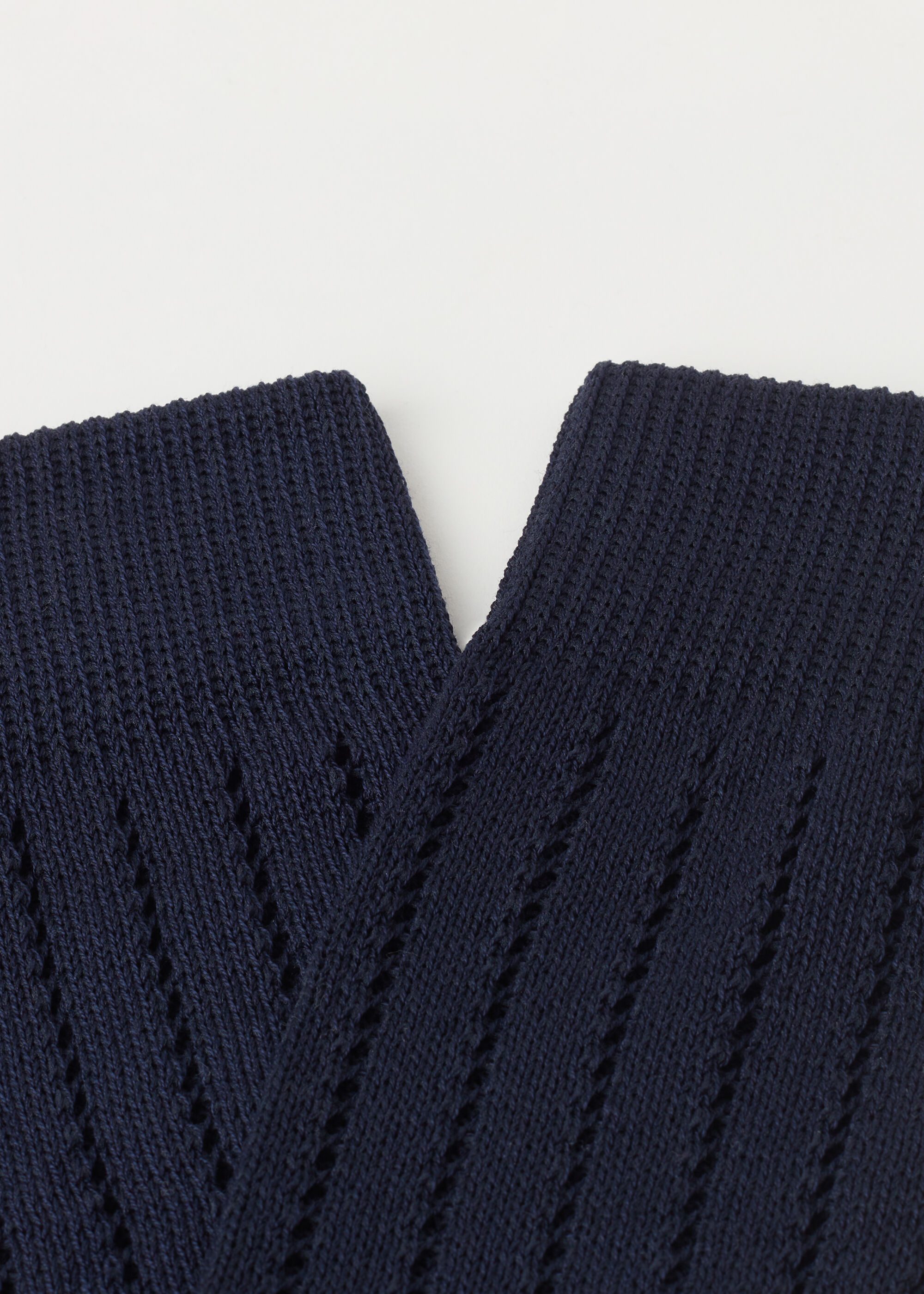 Ribbed Fretwork Short Socks