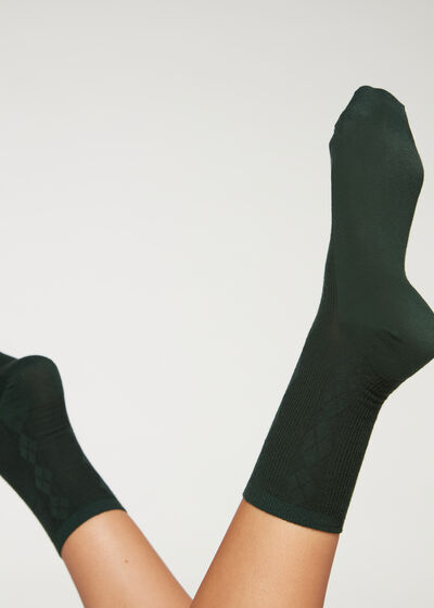 Diamond-Pattern Wool Short Socks