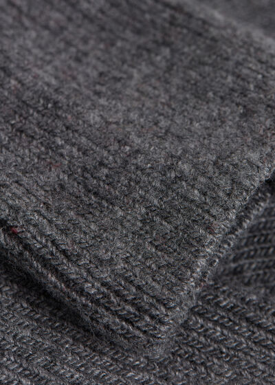 Ribbed Cashmere Long Socks