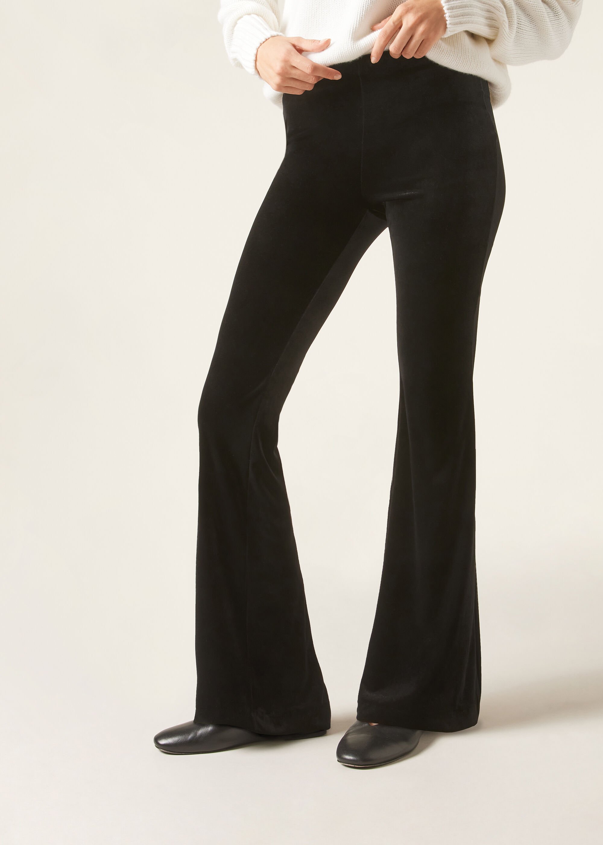 Pantalón acampanado de terciopelo