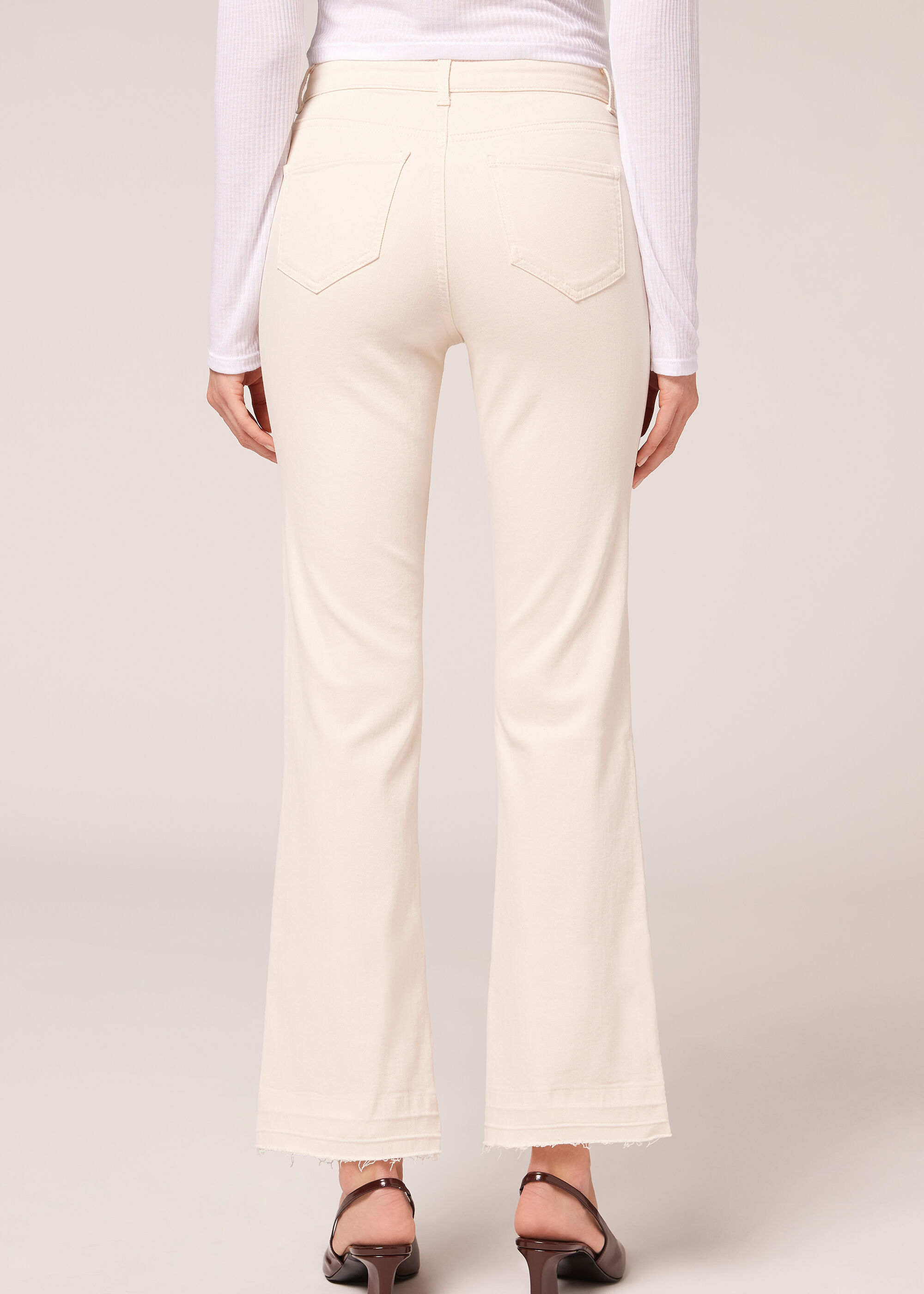 Cropped Flare Jeans