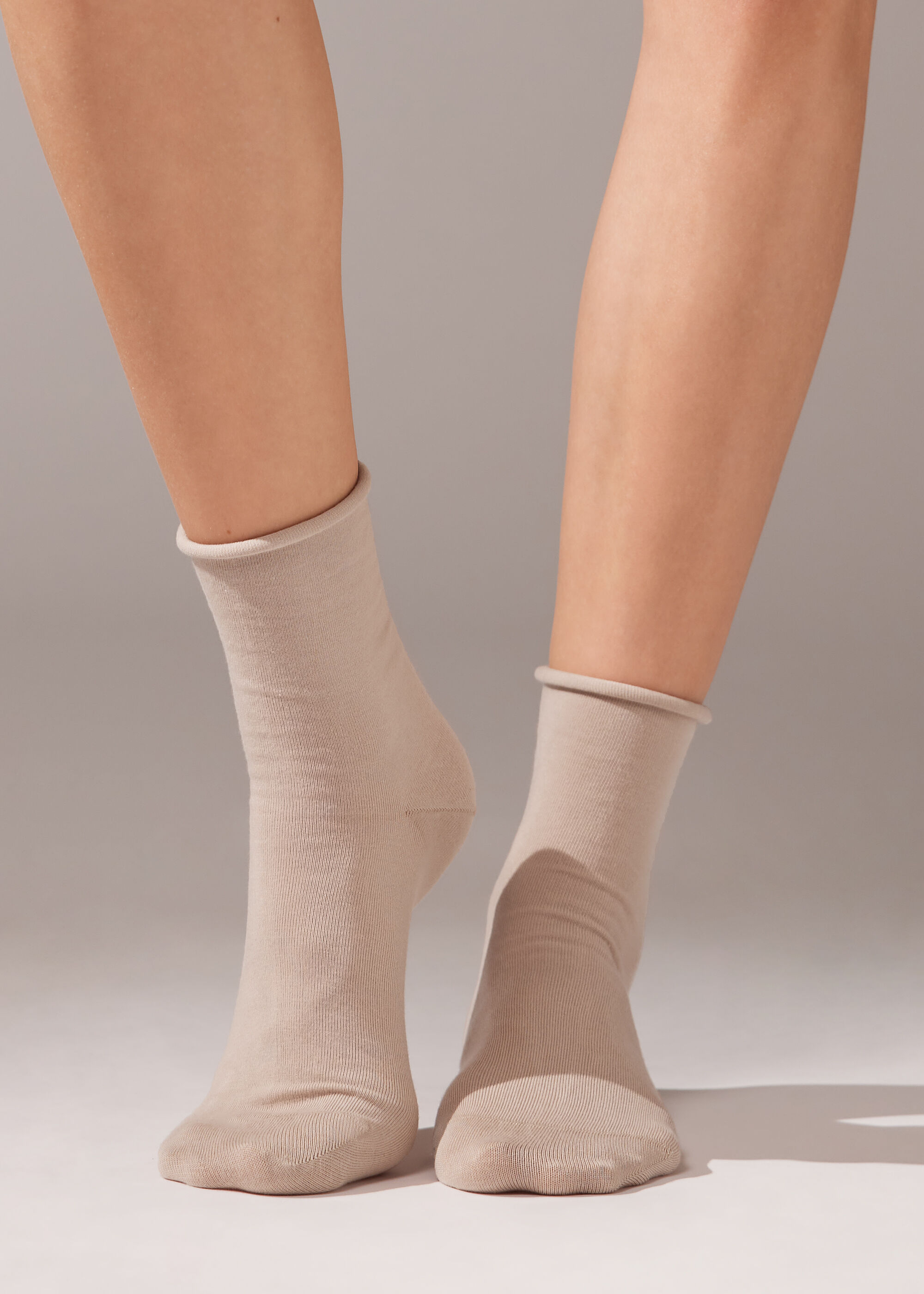 Non-Elastic Cotton Ankle Socks
