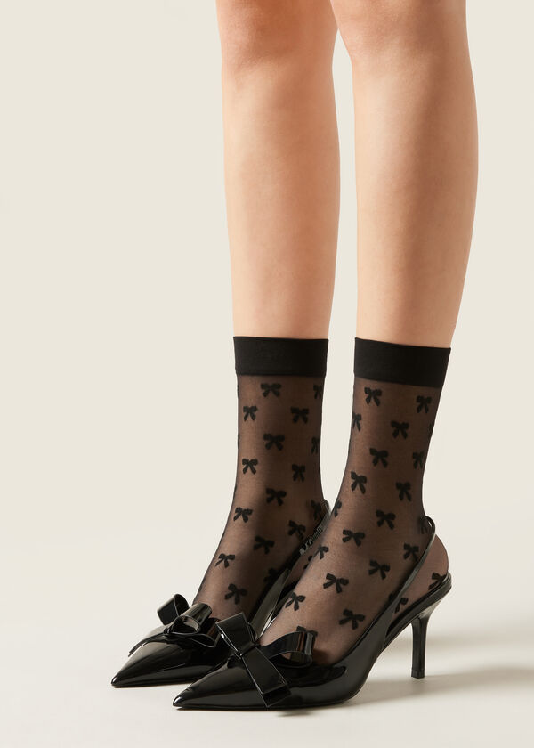 All-Over Bow Socks