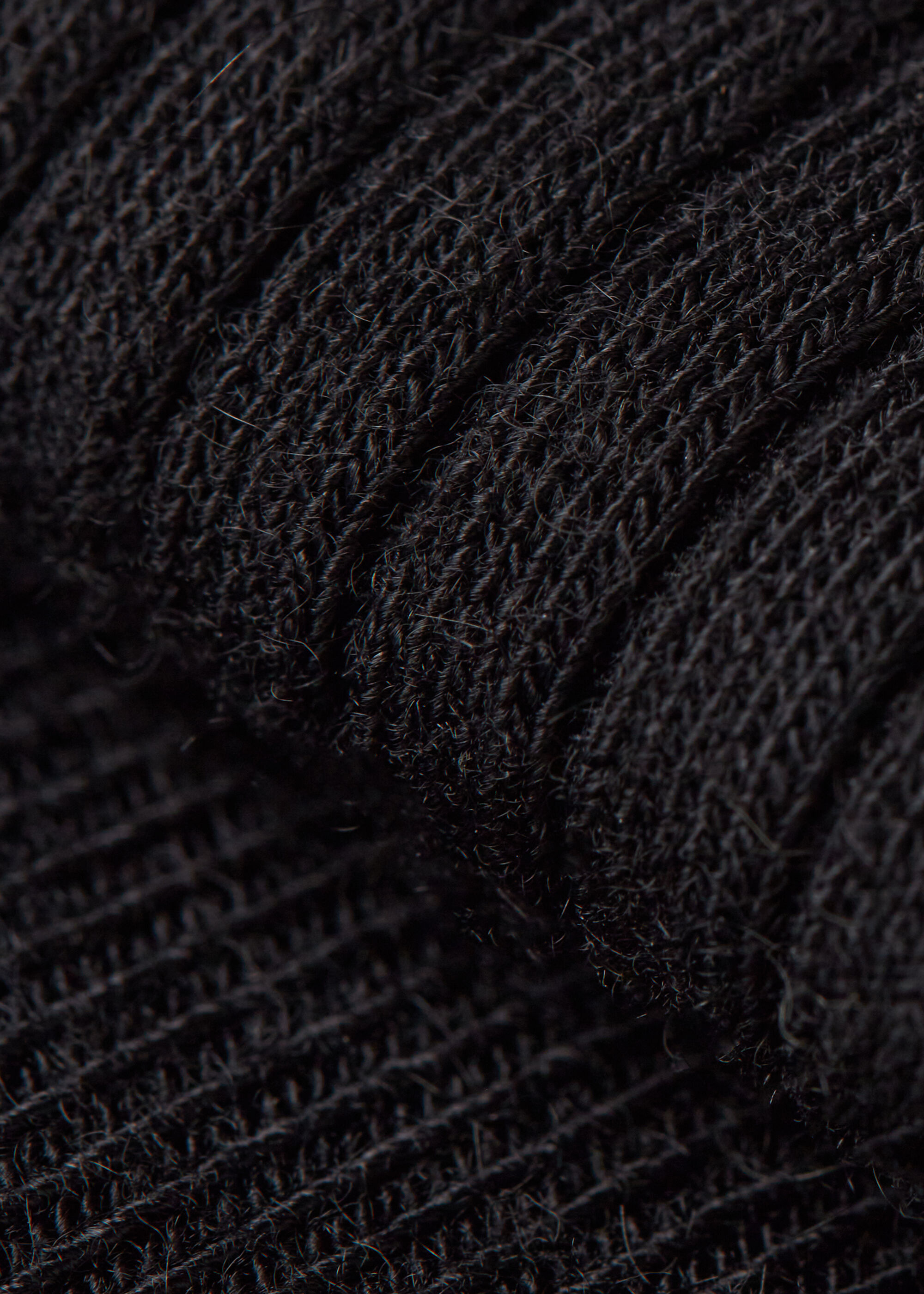 Long Ribbed Cashmere Socks