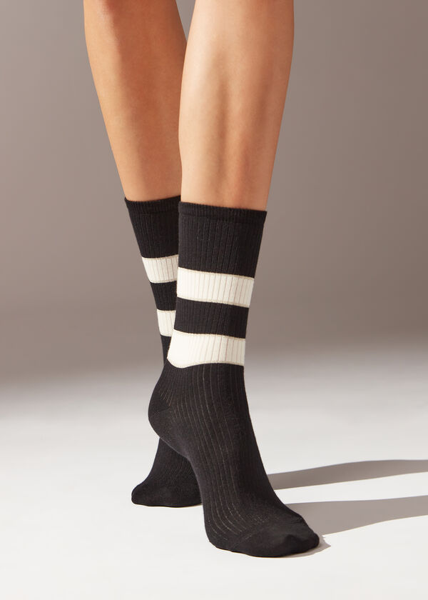 Ribbed Stripe-Patterned Short Socks
