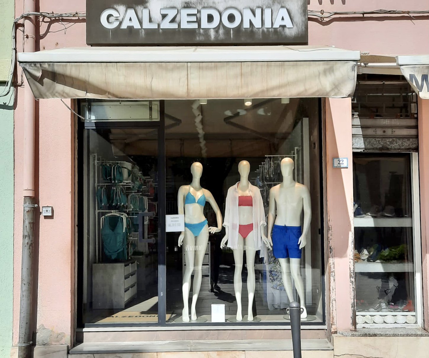 Calzedonia VILLASIMIUS C.SO UMBERTO I 22