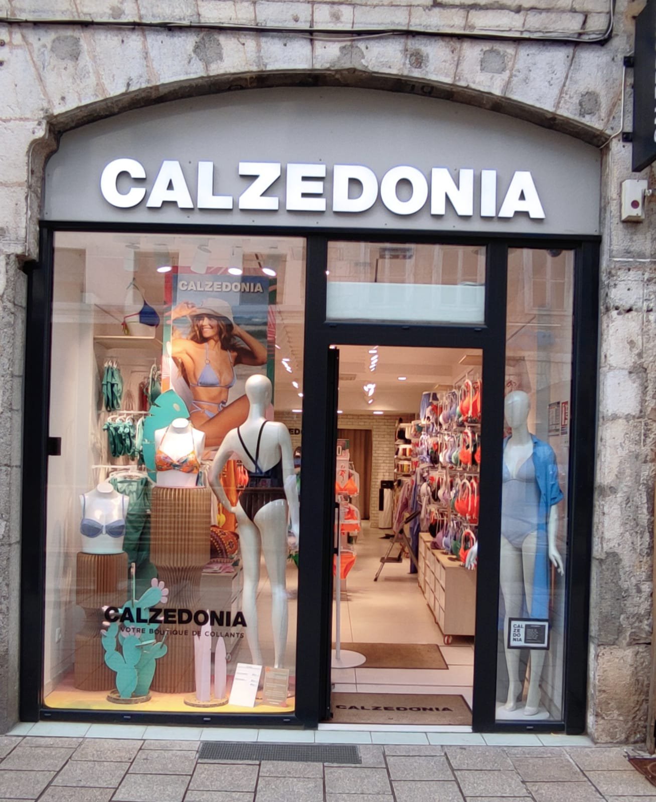 Calzedonia PONTARLIER RUE REPUBLIQUE 42