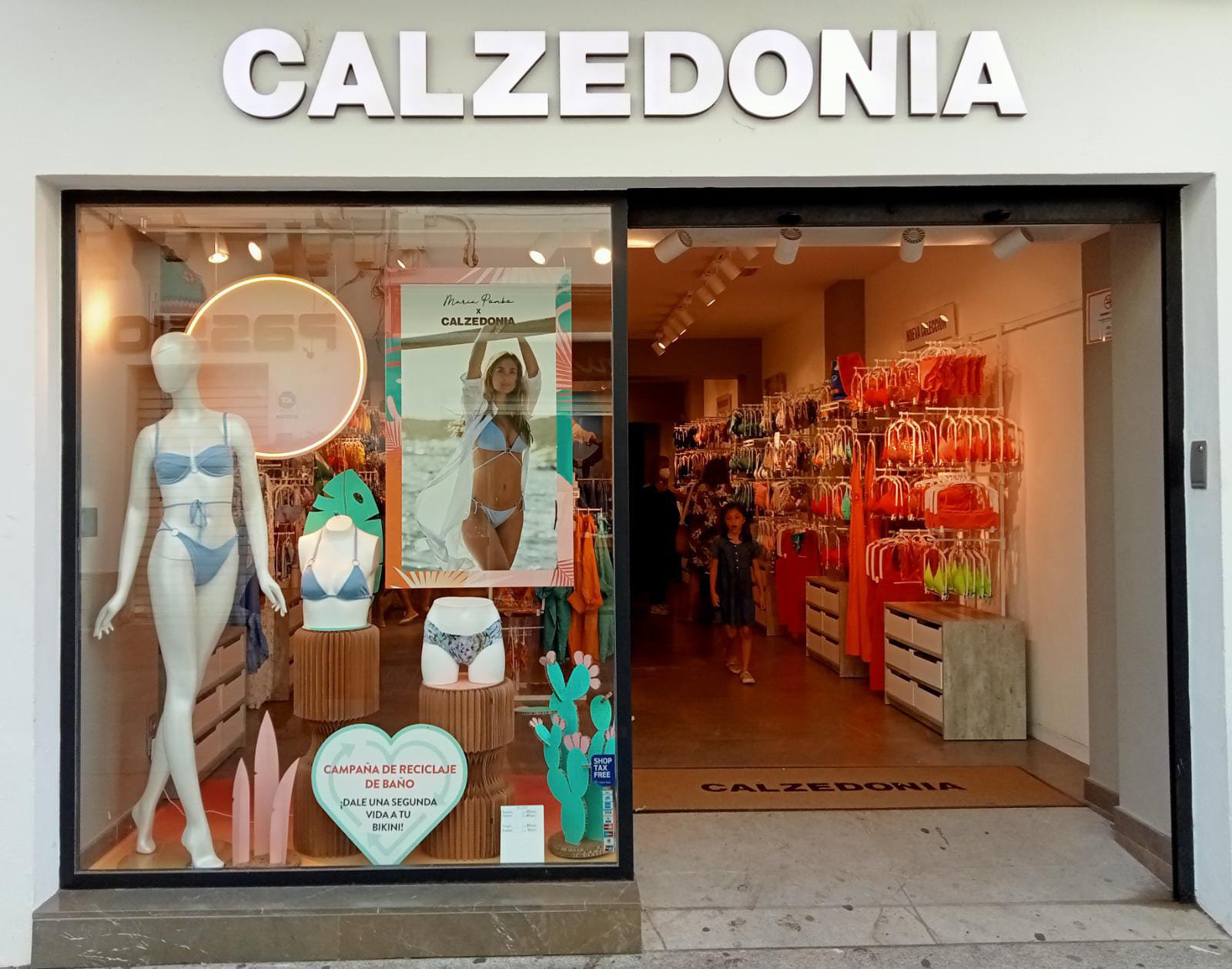 Calzedonia CHICLANA DE LA F C/VEGA 11