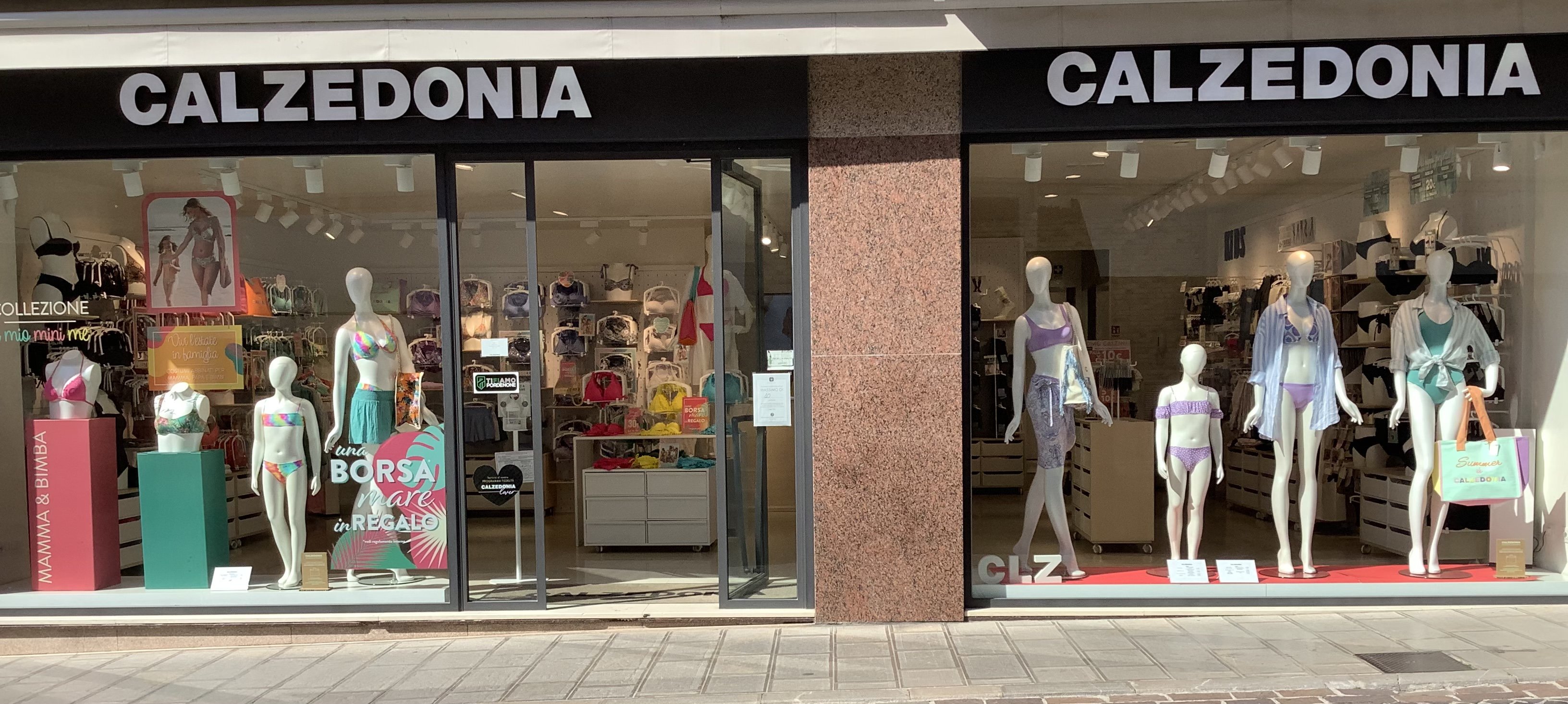 Hosiery and swimsuits store in Pordenone at Corso Giuseppe