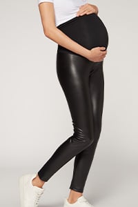 https://www.calzedonia.com/on/demandware.static/-/Library-Sites-CalzedoniaContentLibrary/default/dwfc9357ff/menu/category_images/all_PLP_Women_LeggingsJeans_Maternity_.jpg