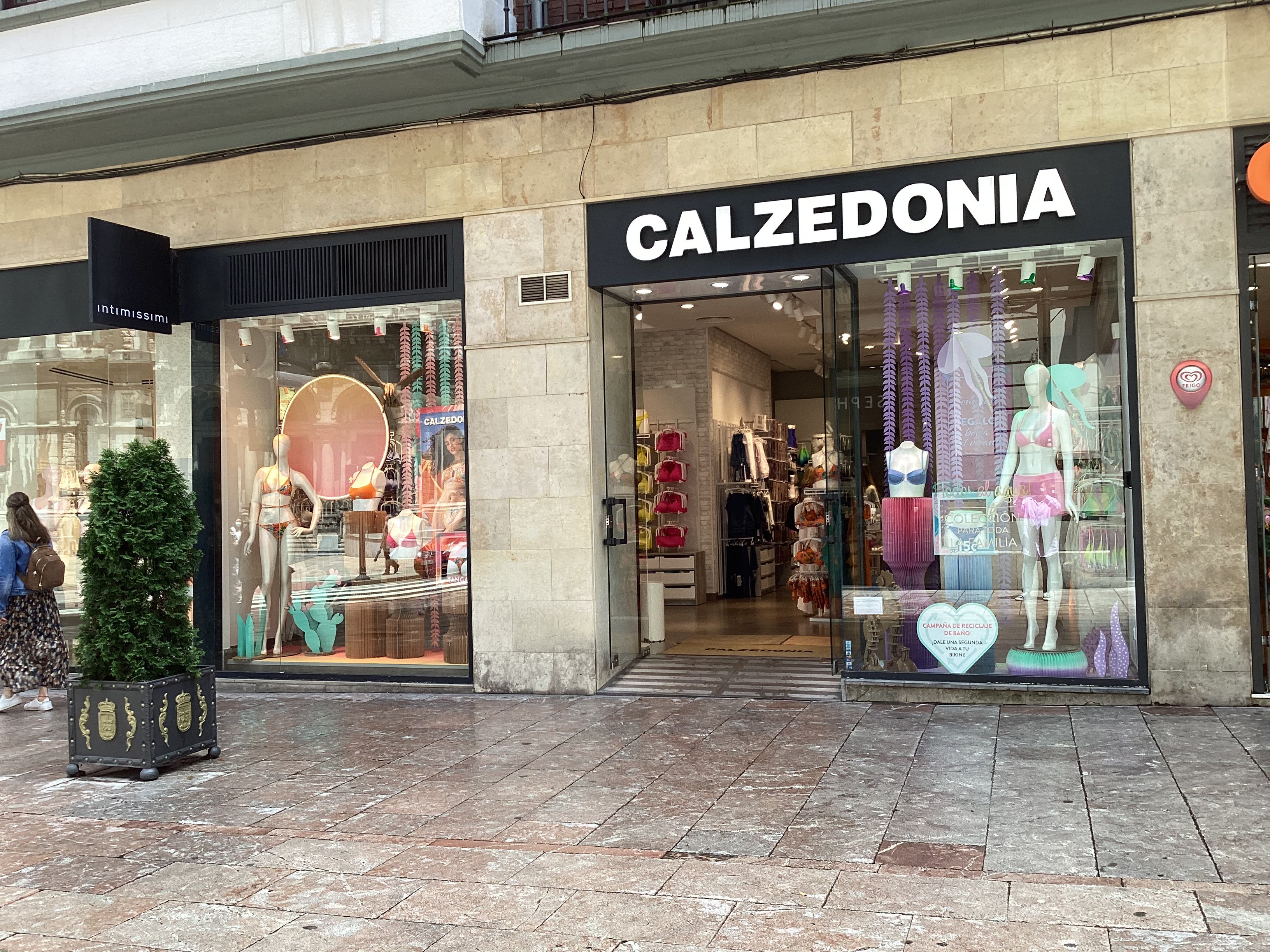 Calzedonia OVIEDO C/DOCTOR CASAL 4