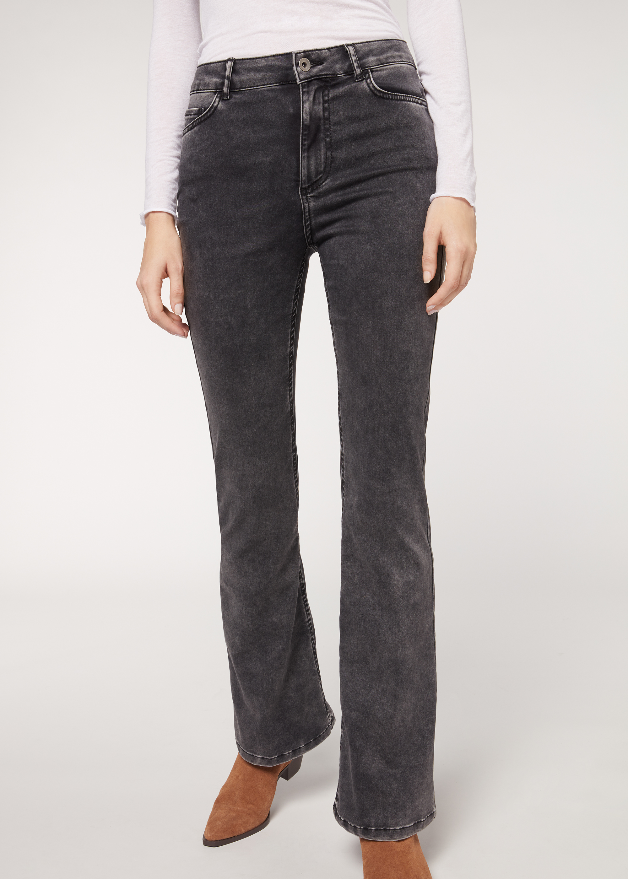 Flared Jeans - LEGGINGS AND JEANS 