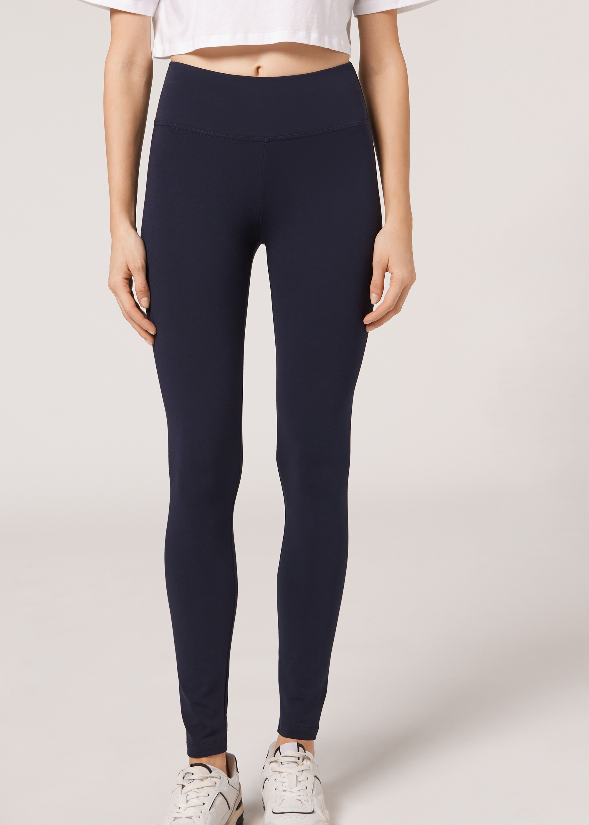 Calça Legging Efeito Couro Calzedonia, Calça Feminina Calzedonia Usado  91752701